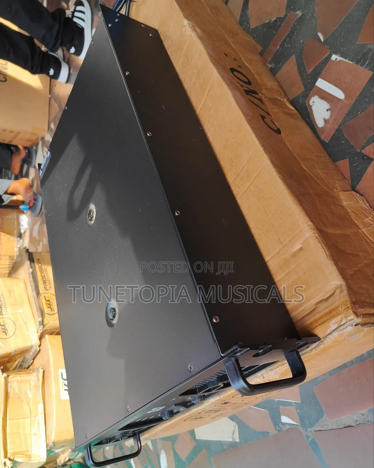 Martin Audio MX25000 2-Channel Professional Power