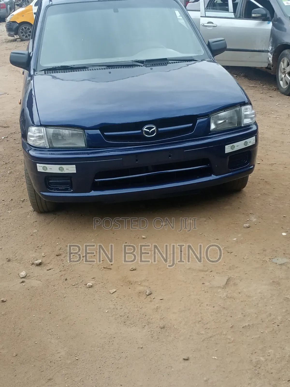Mazda Demio 2003