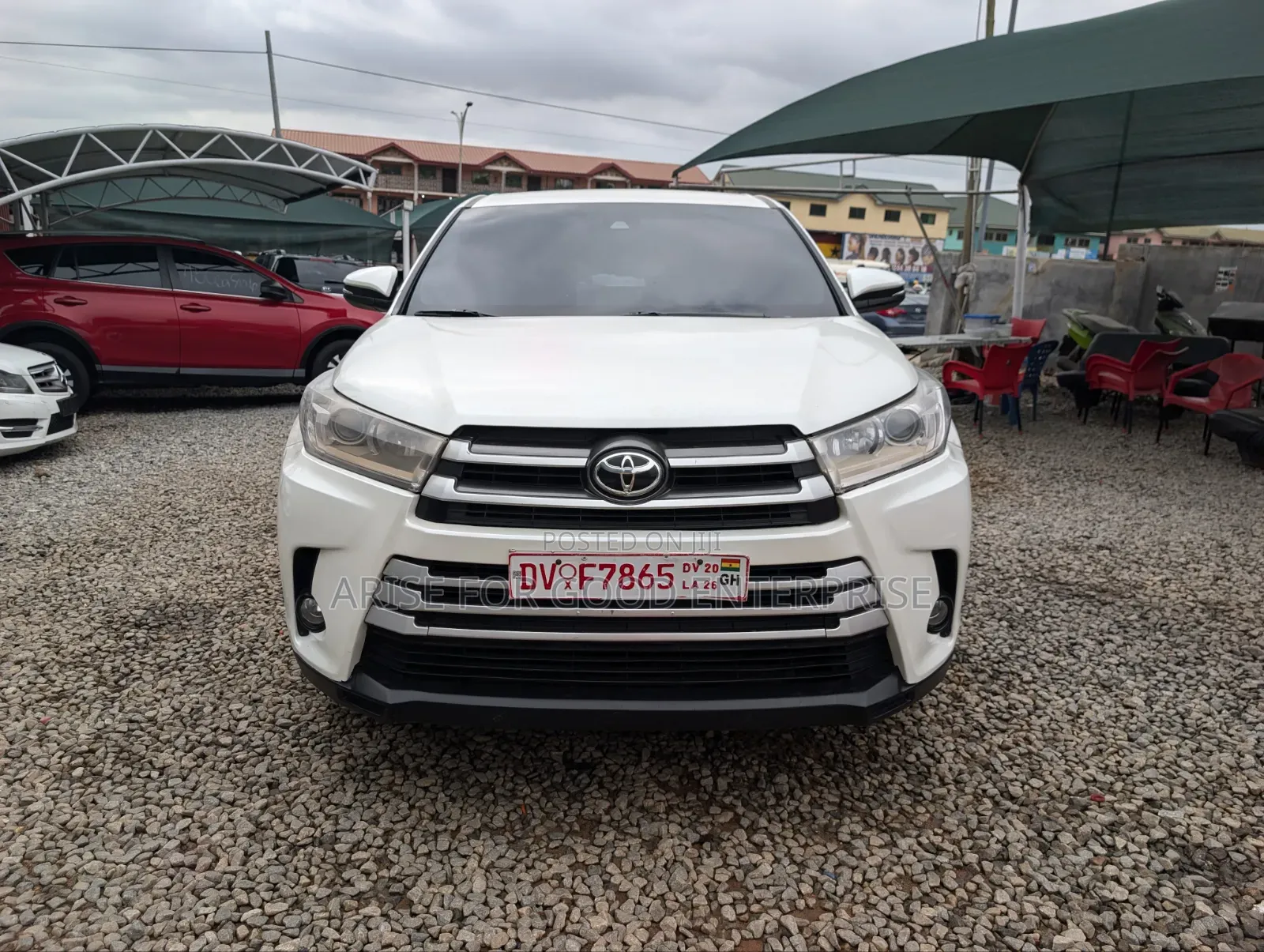 Toyota Highlander LE 2019 White