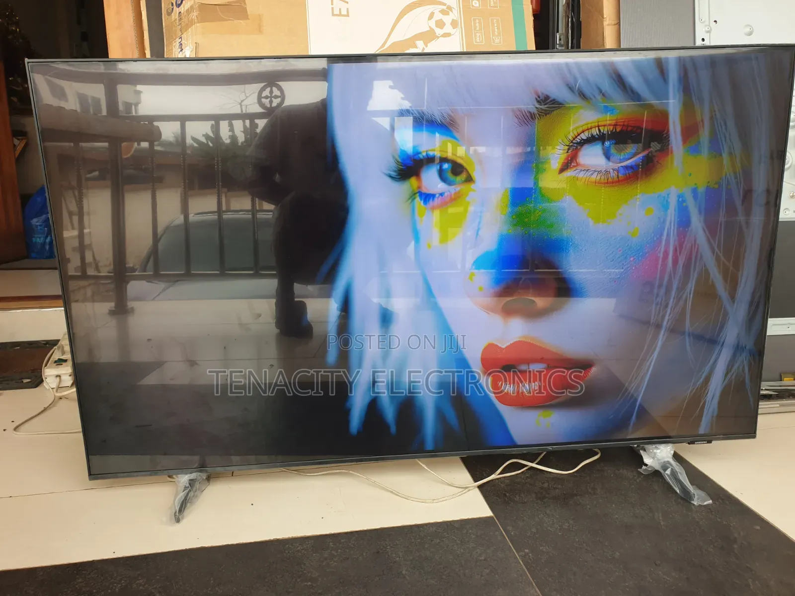 New 55 Airslim Samsung Crystal Uhd HDR Smart Satellite TV