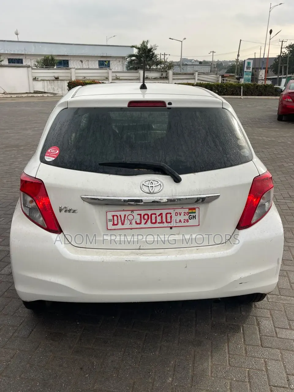 Toyota Vitz 2013 White