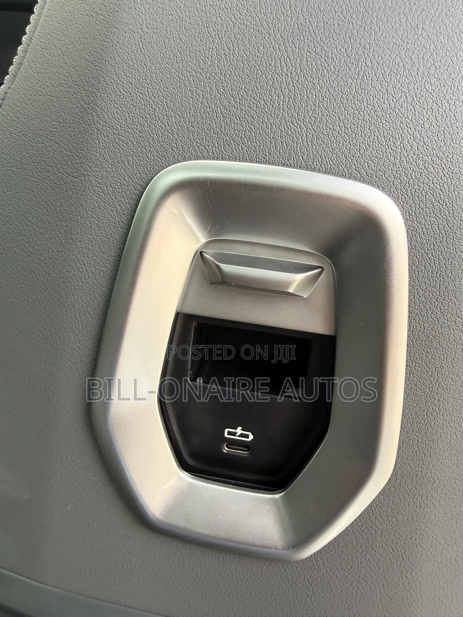 BMW 740 2023 Gray