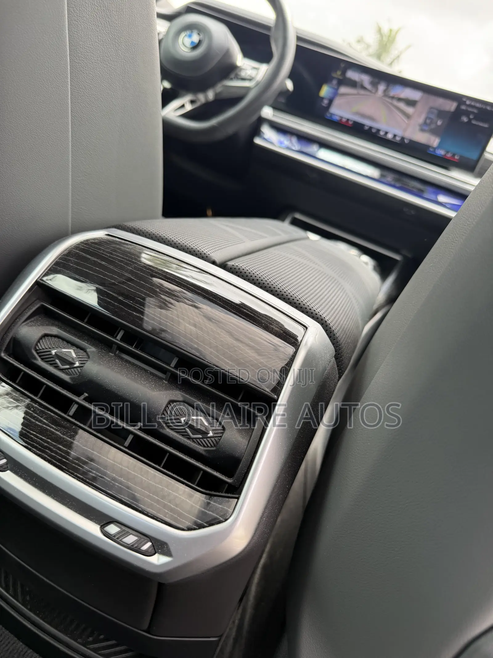 BMW 740 2023 Gray