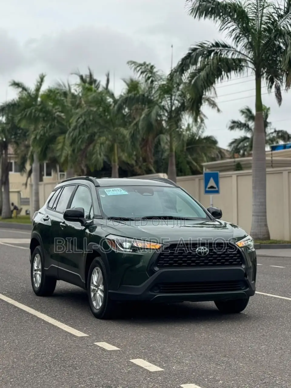 Toyota Corolla Cross LE 4WD 2024 Green