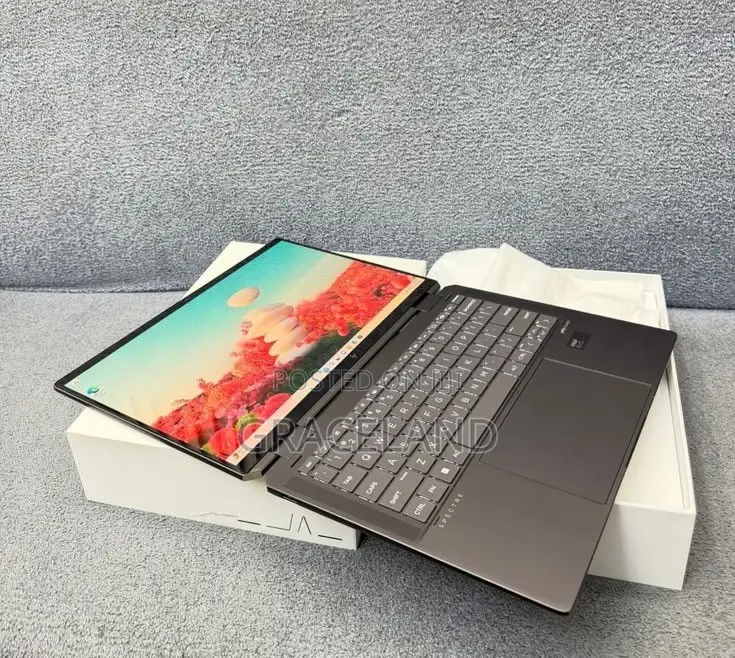 New Laptop HP Spectre X360 16GB Intel Core Ultra 7 SSD 1T