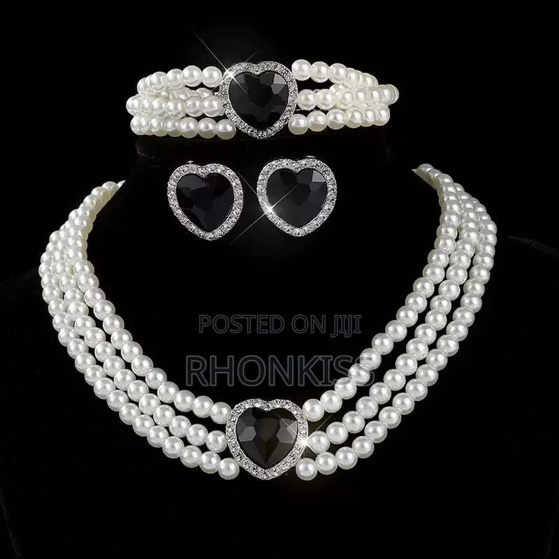 Pearl Necklace