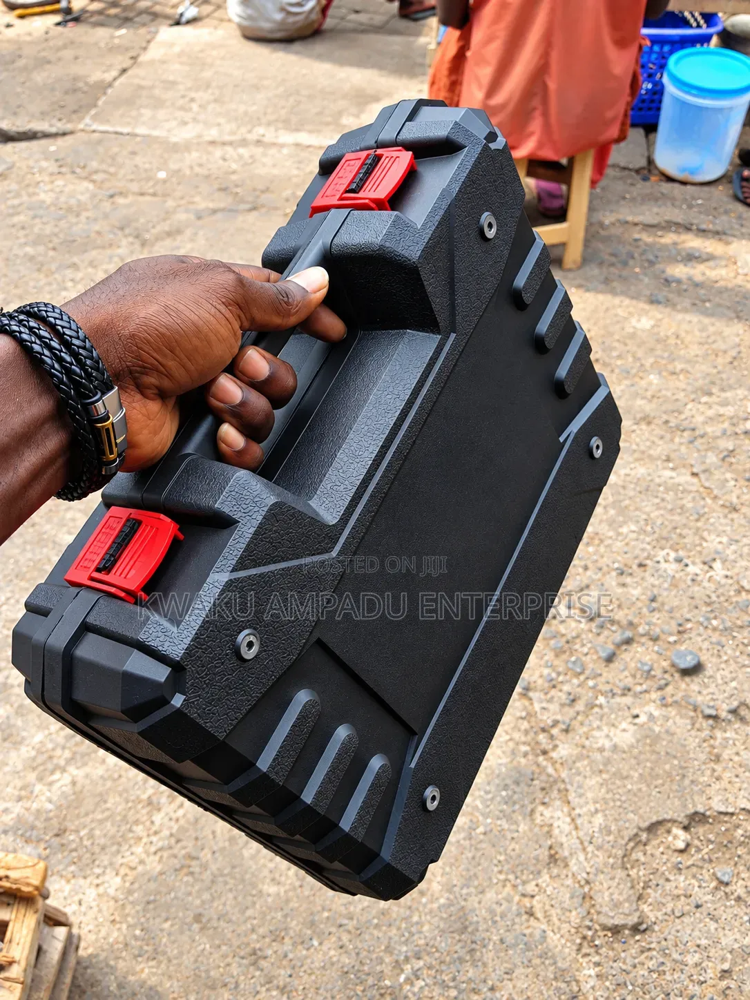 Portable Cordless High-Pressure Washer Gun Kit