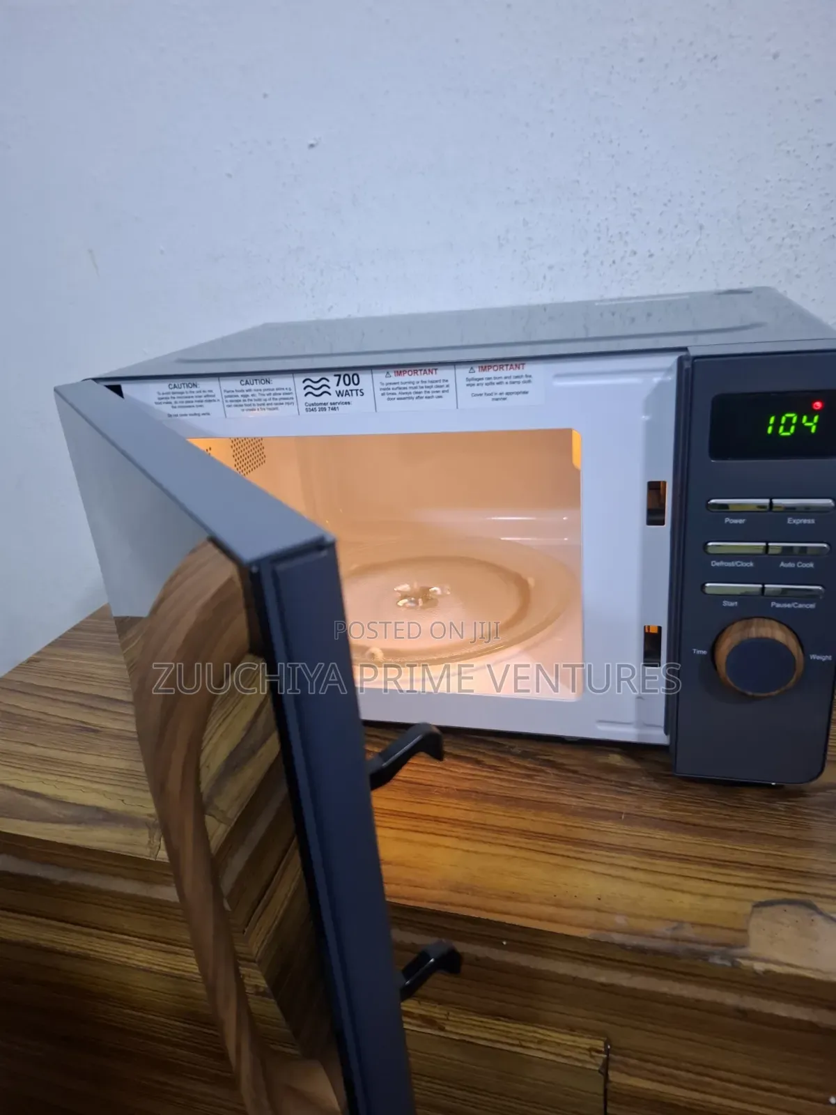 Russell Hobbs 17.l Scandi Digital Microwave From Uk