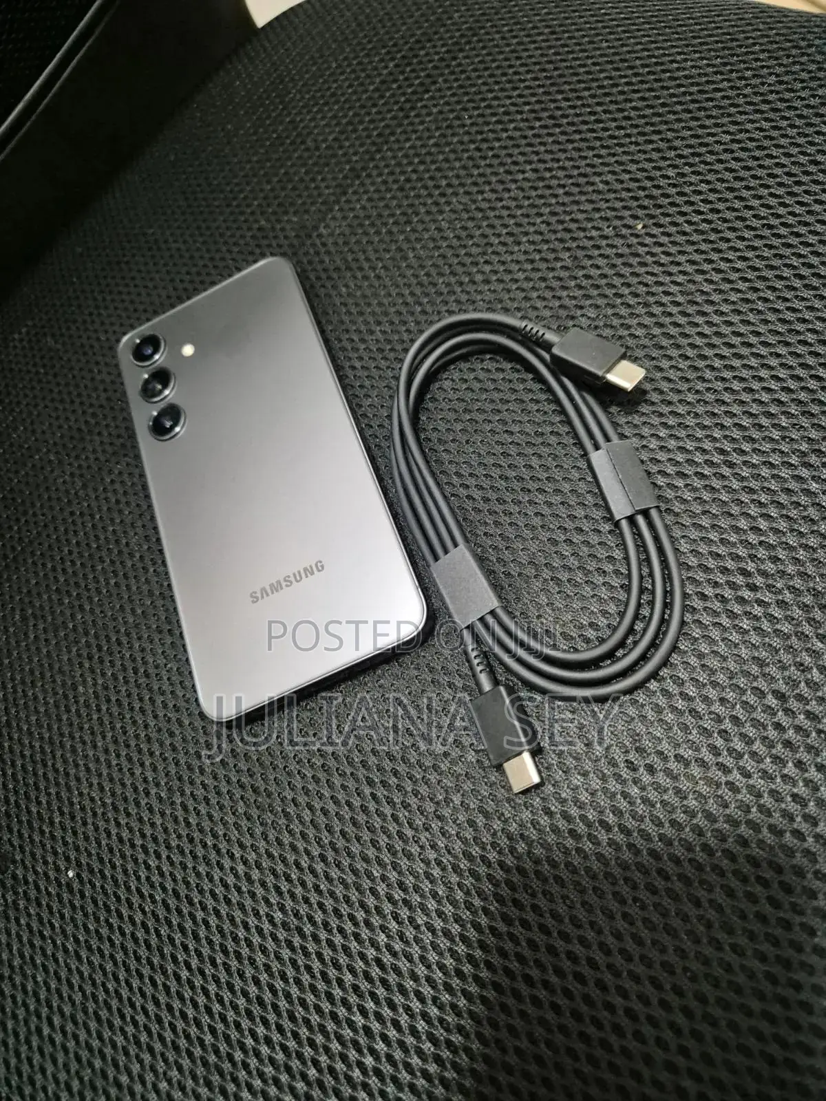 New Samsung Galaxy S24 128 GB Gray