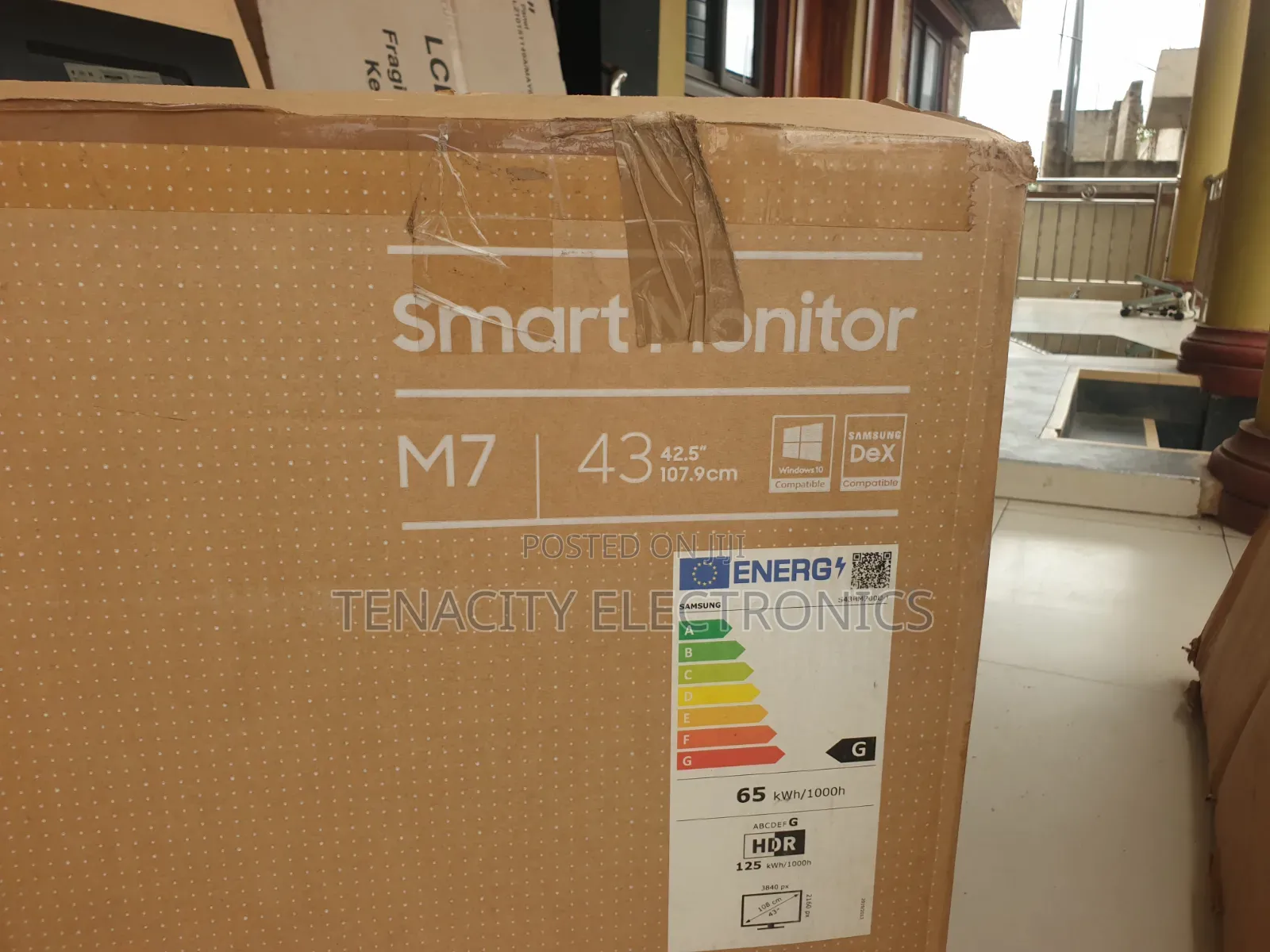 New M70 Samsung 43"smart Uhd HDR Monitor