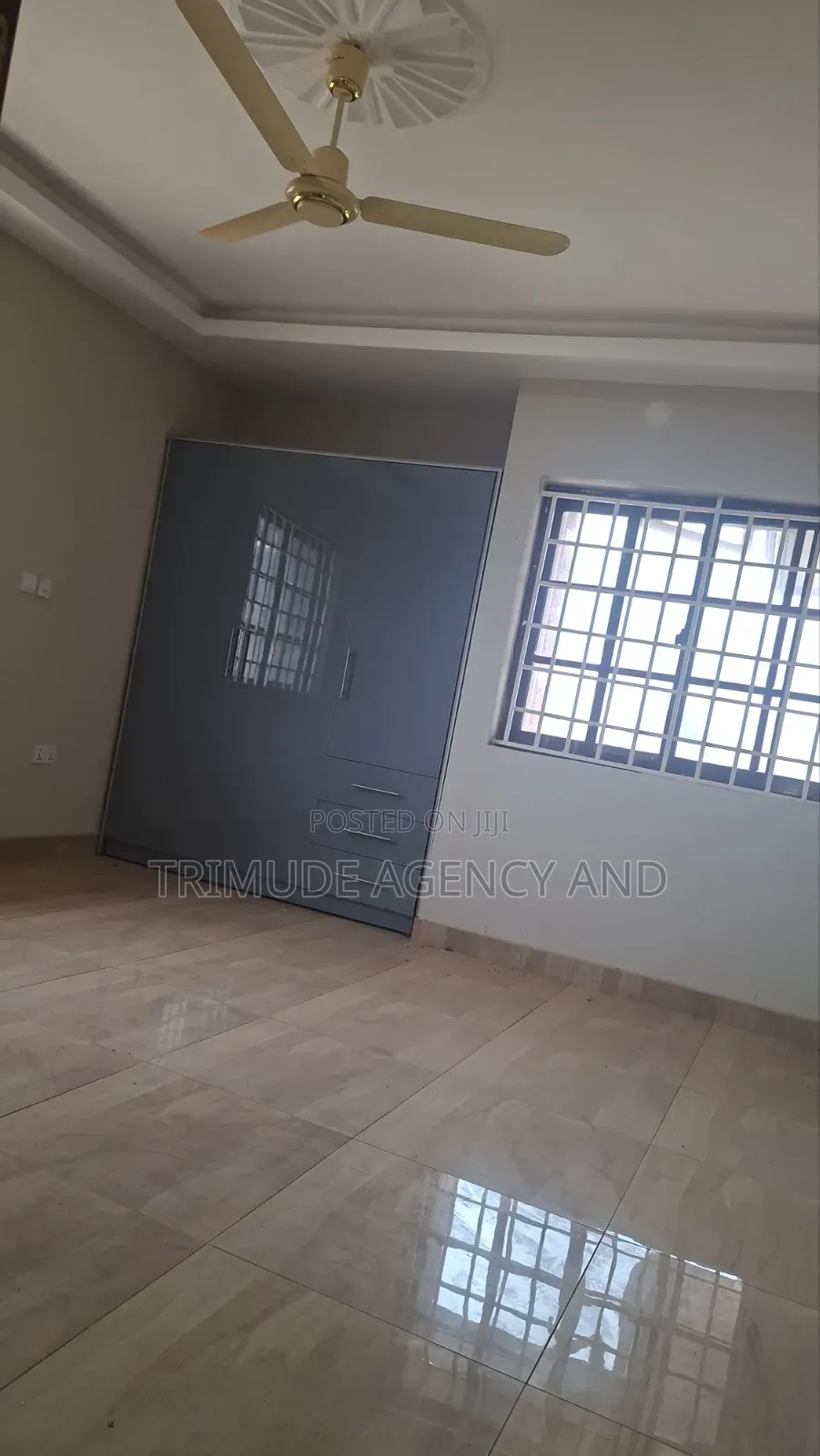 6bdrm House in Trimude Agency And, Kumasi Metropolitan for sale