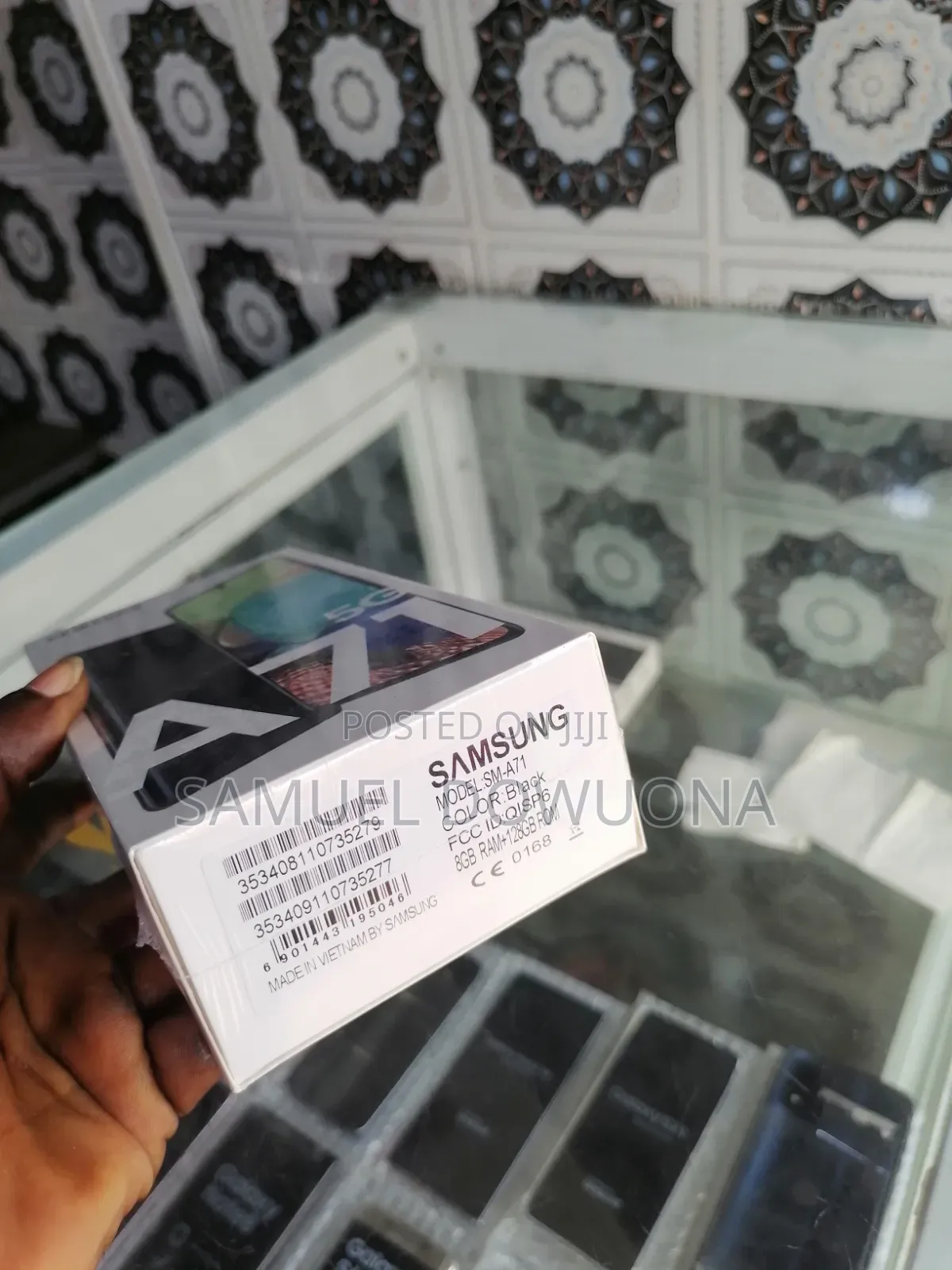 New Samsung Galaxy A71 128 GB Black