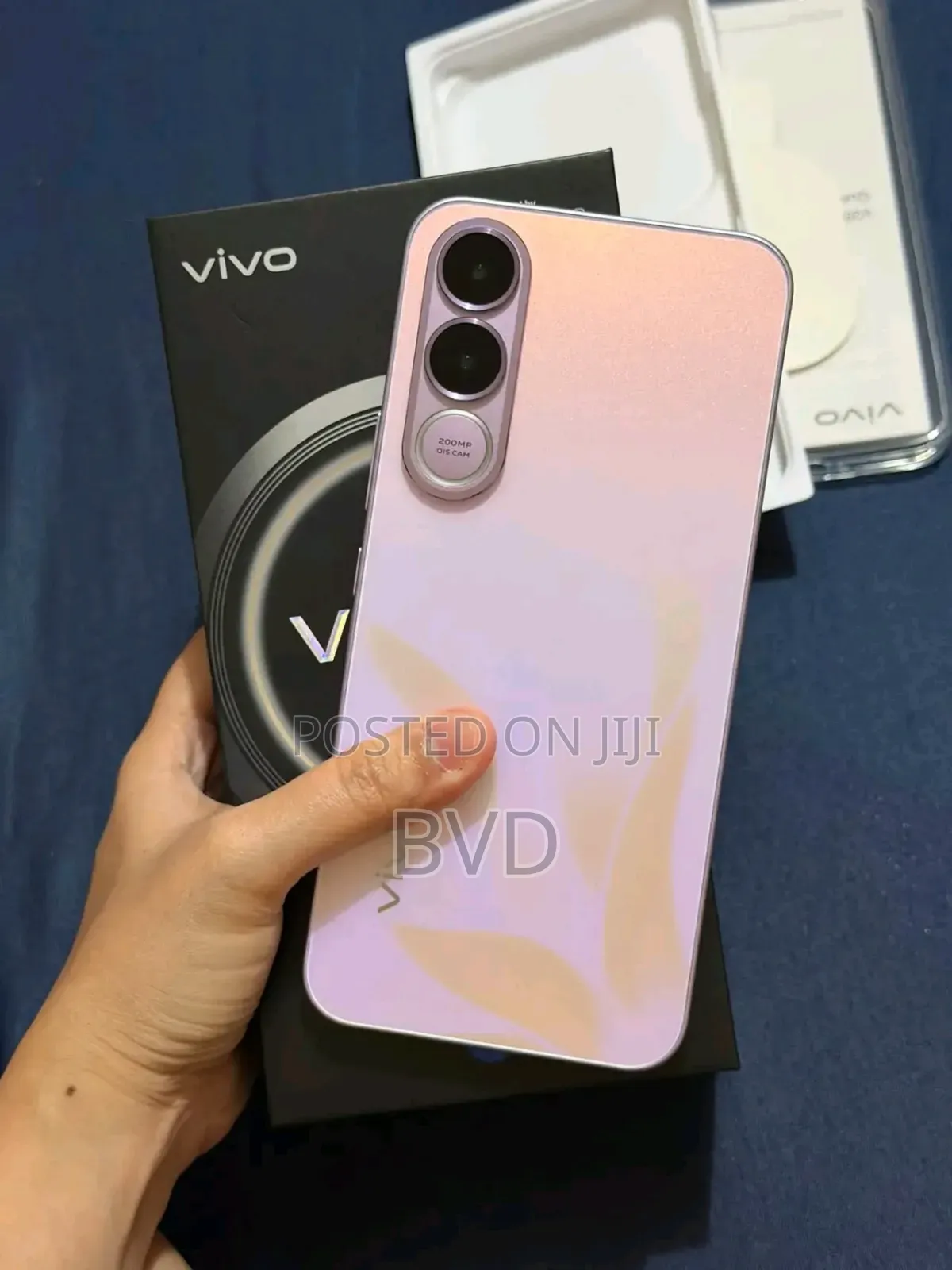 New Vivo V70 256 GB Pink