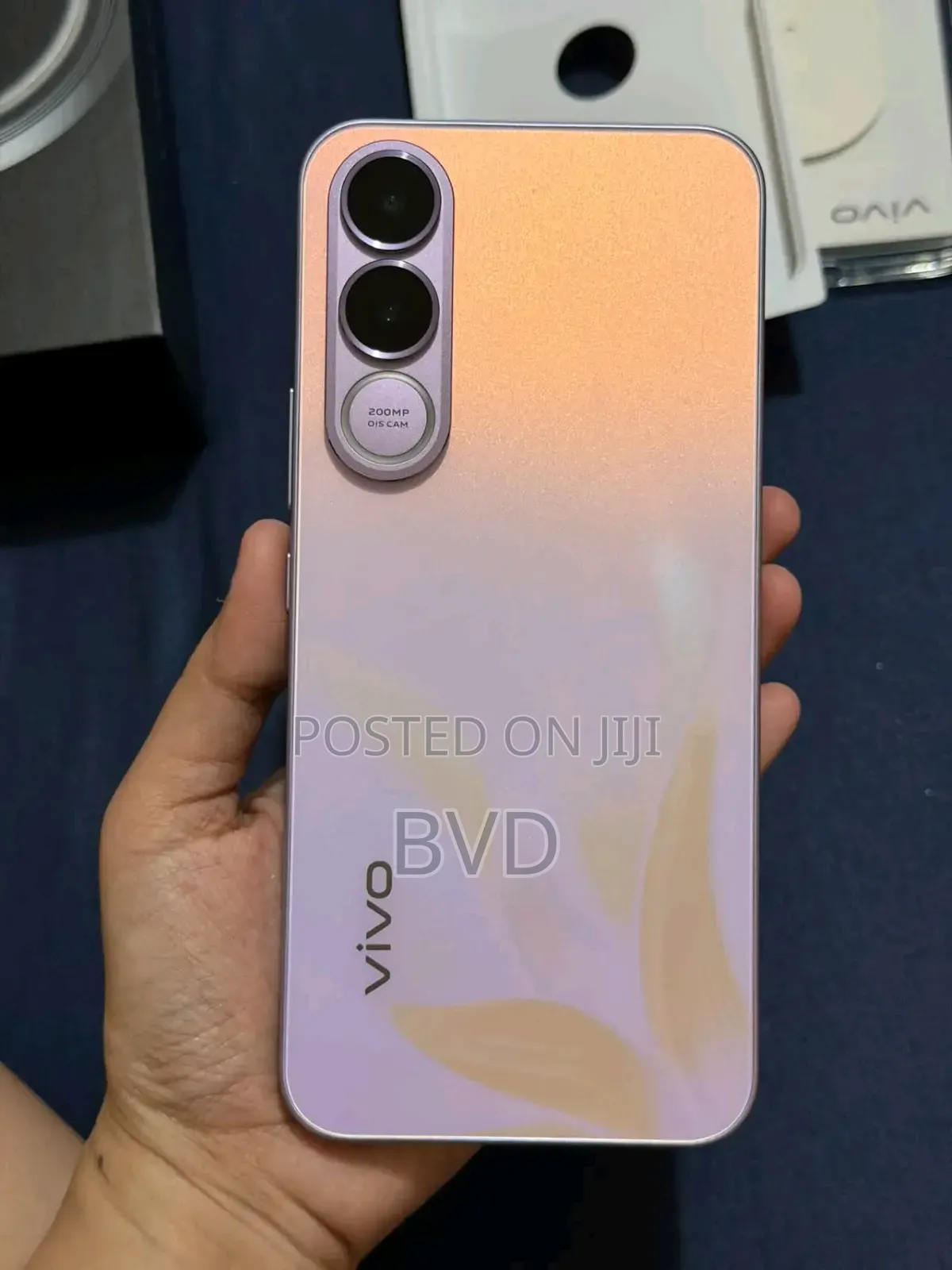 New Vivo V70 256 GB Pink
