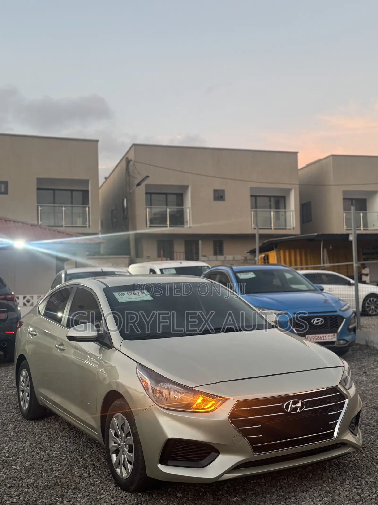Hyundai Accent SE 2018 Beige