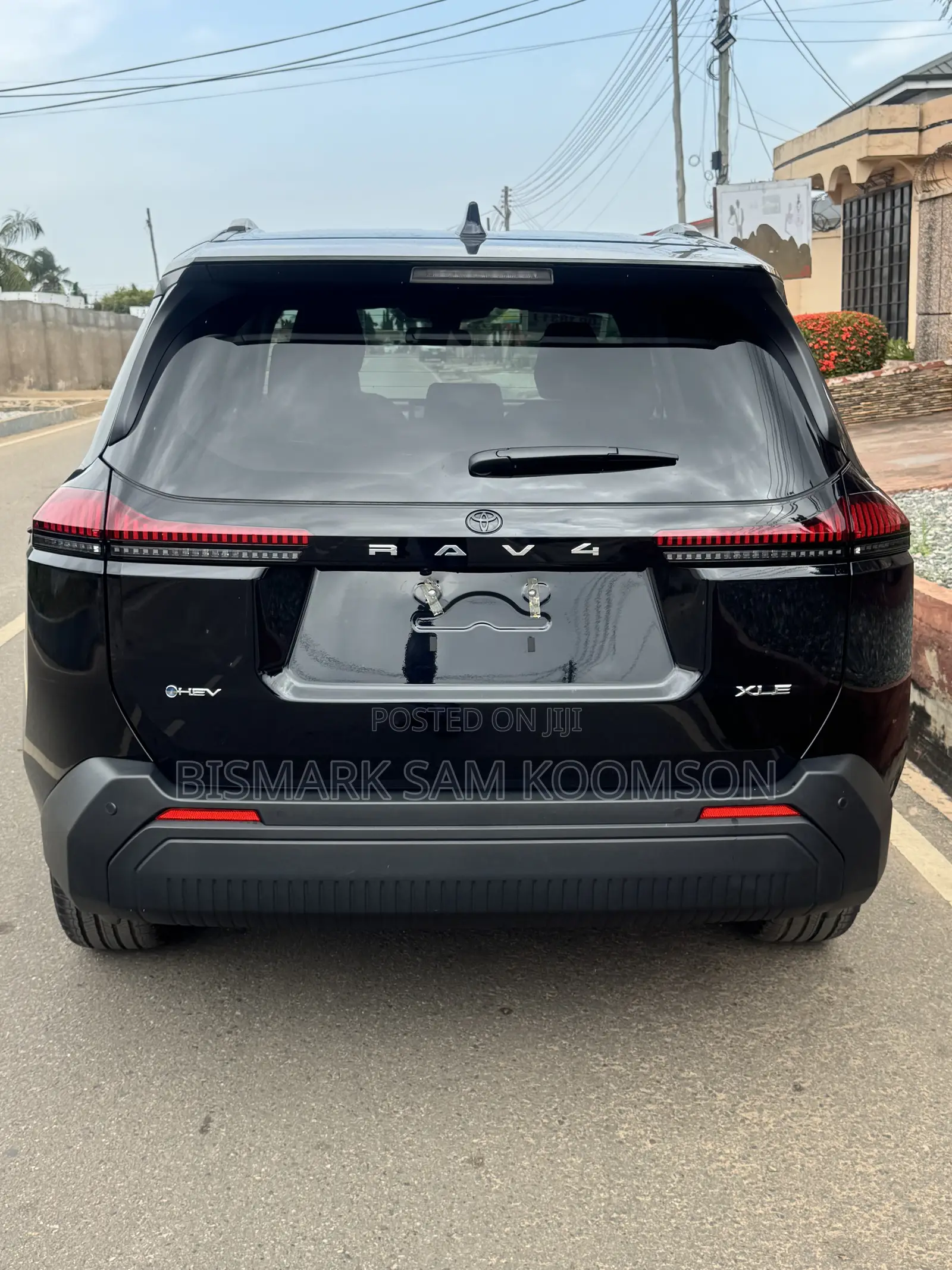 Toyota RAV4 XLE Premium 2026 Black