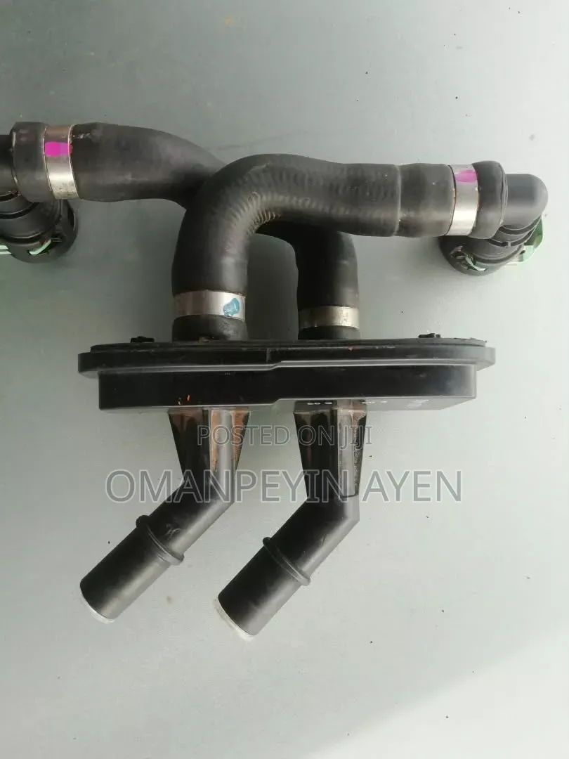 2020 Ford Explorer V6 3.5l Hybrid Voltage Battery Water Inlet and Oute