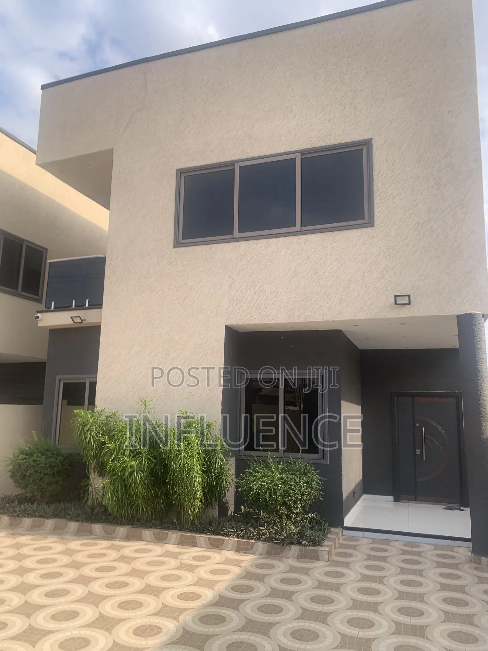 4bdrm House in Botwe, East Legon for sale