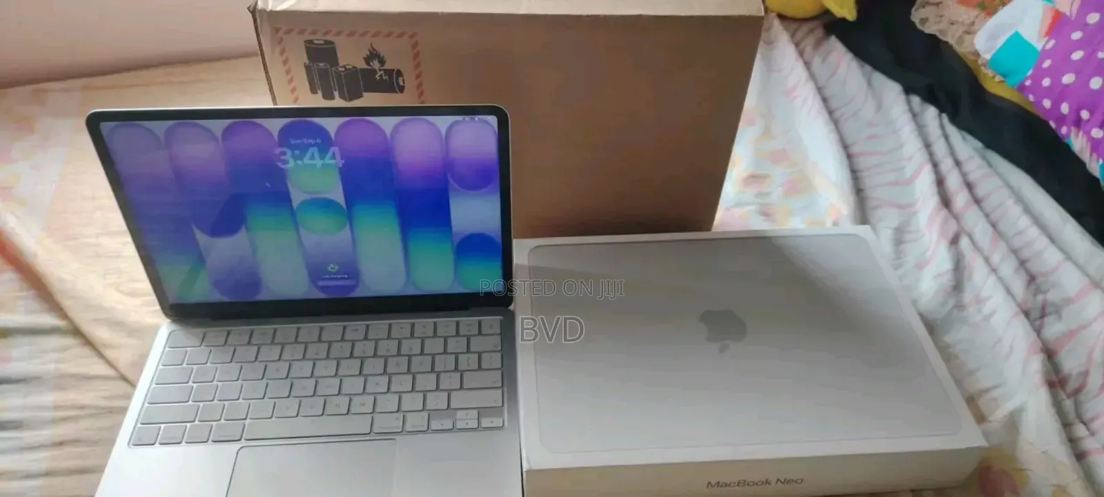 New Laptop Apple MacBook Neo 2026 8GB Apple M4 SSD 512GB