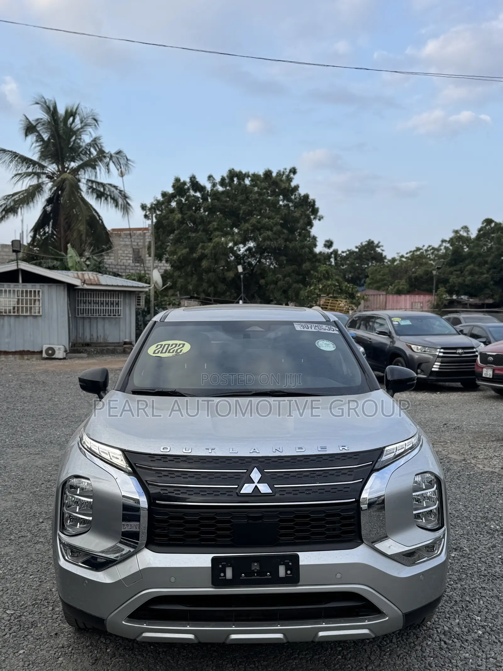 Mitsubishi Outlander SEL 2022 Silver