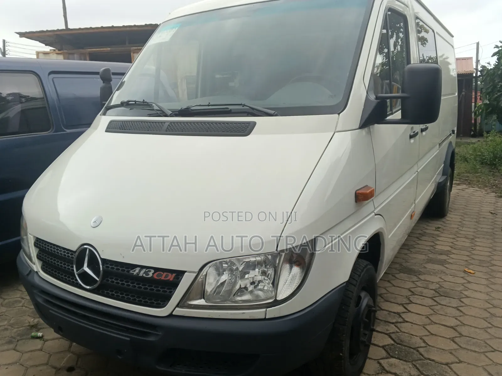 Mercedes-Benz Sprinter 2002 White