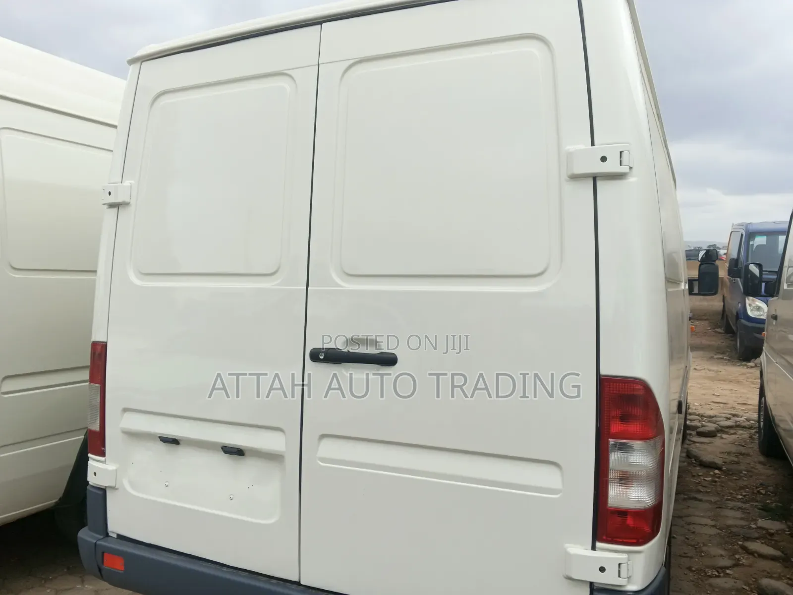 Mercedes-Benz Sprinter 2001 White