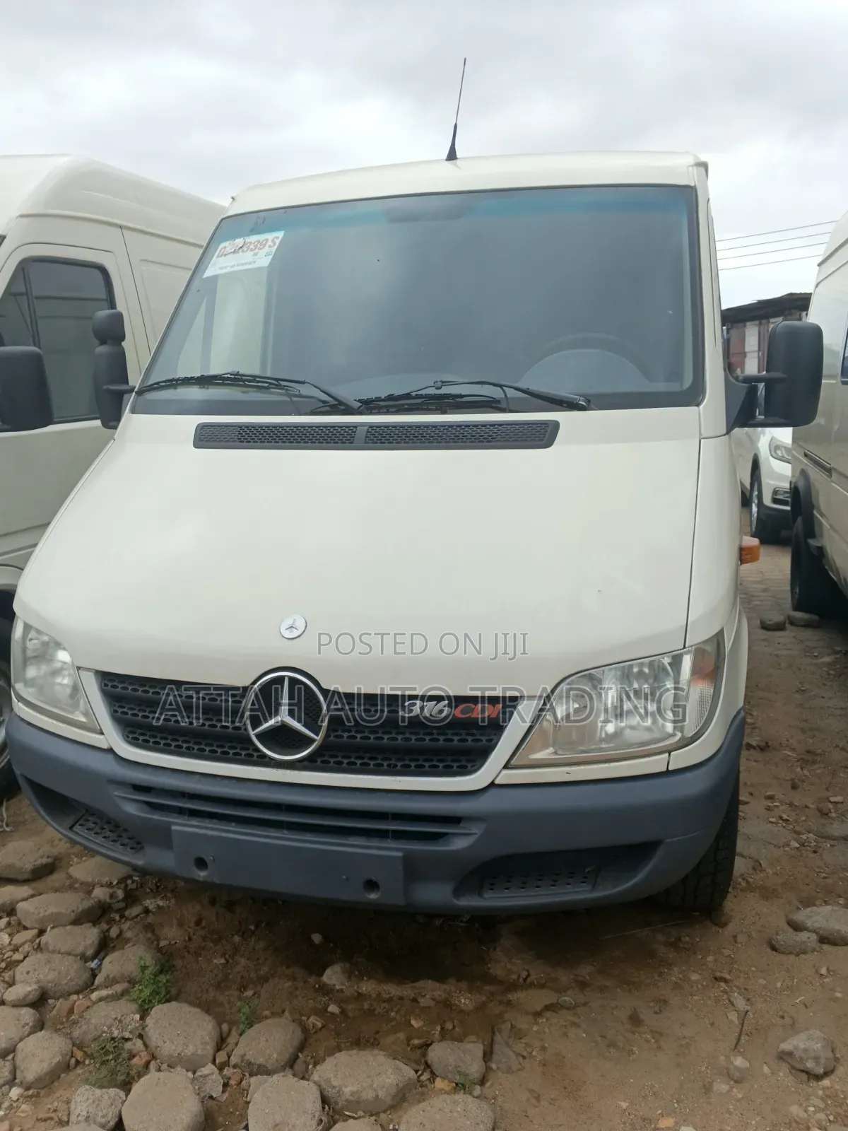 Mercedes-Benz Sprinter 2001 White