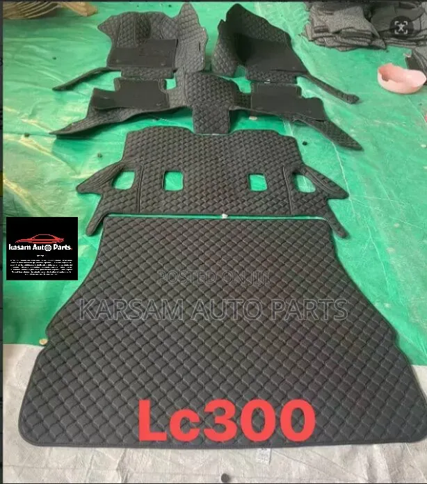 LC 300 Landcruiser Floor Mat and Boot Mat