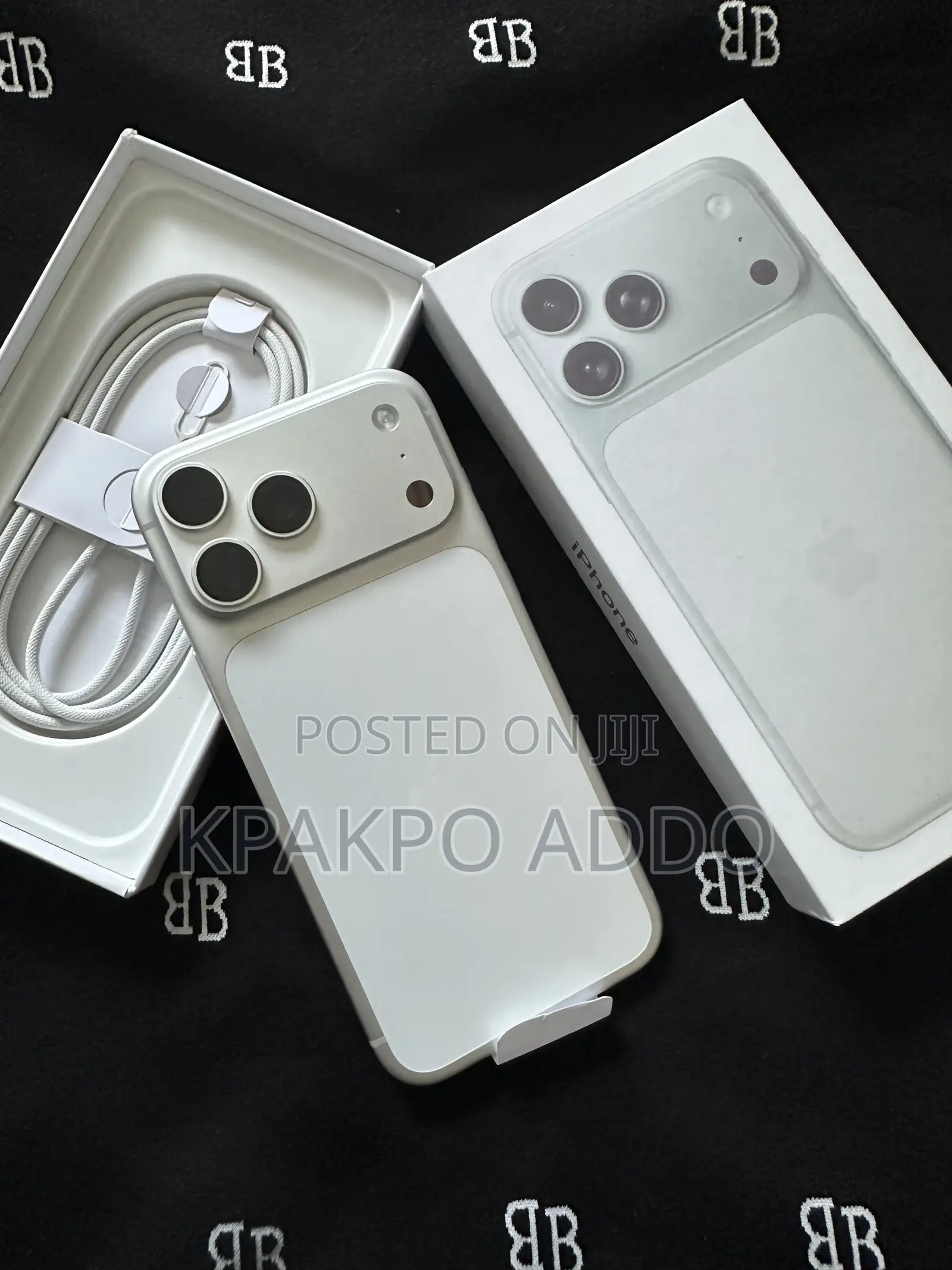 New Apple iPhone 17 Pro Max 256 GB Silver