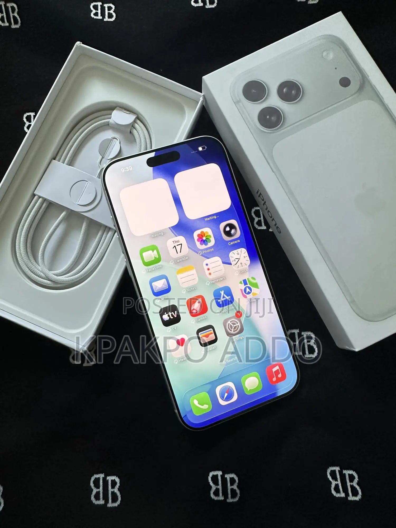 New Apple iPhone 17 Pro Max 256 GB Silver