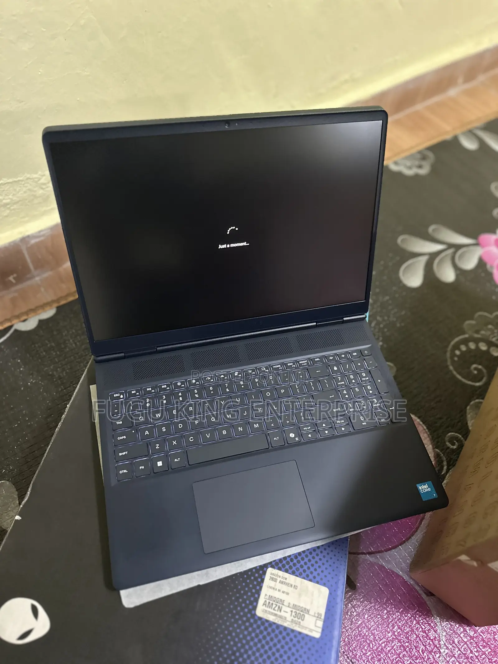New Laptop Alienware 16 Aurora 16GB Intel Core i7 SSD 1T