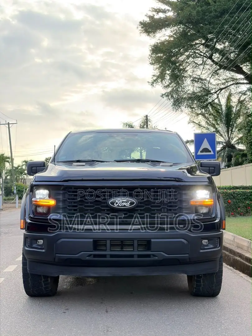 Ford F-150 STX 2024 Black