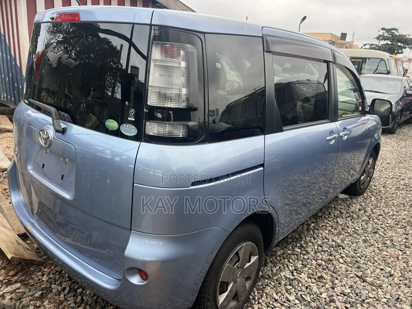 Toyota Sienta 1.5 FWD 2010 Blue