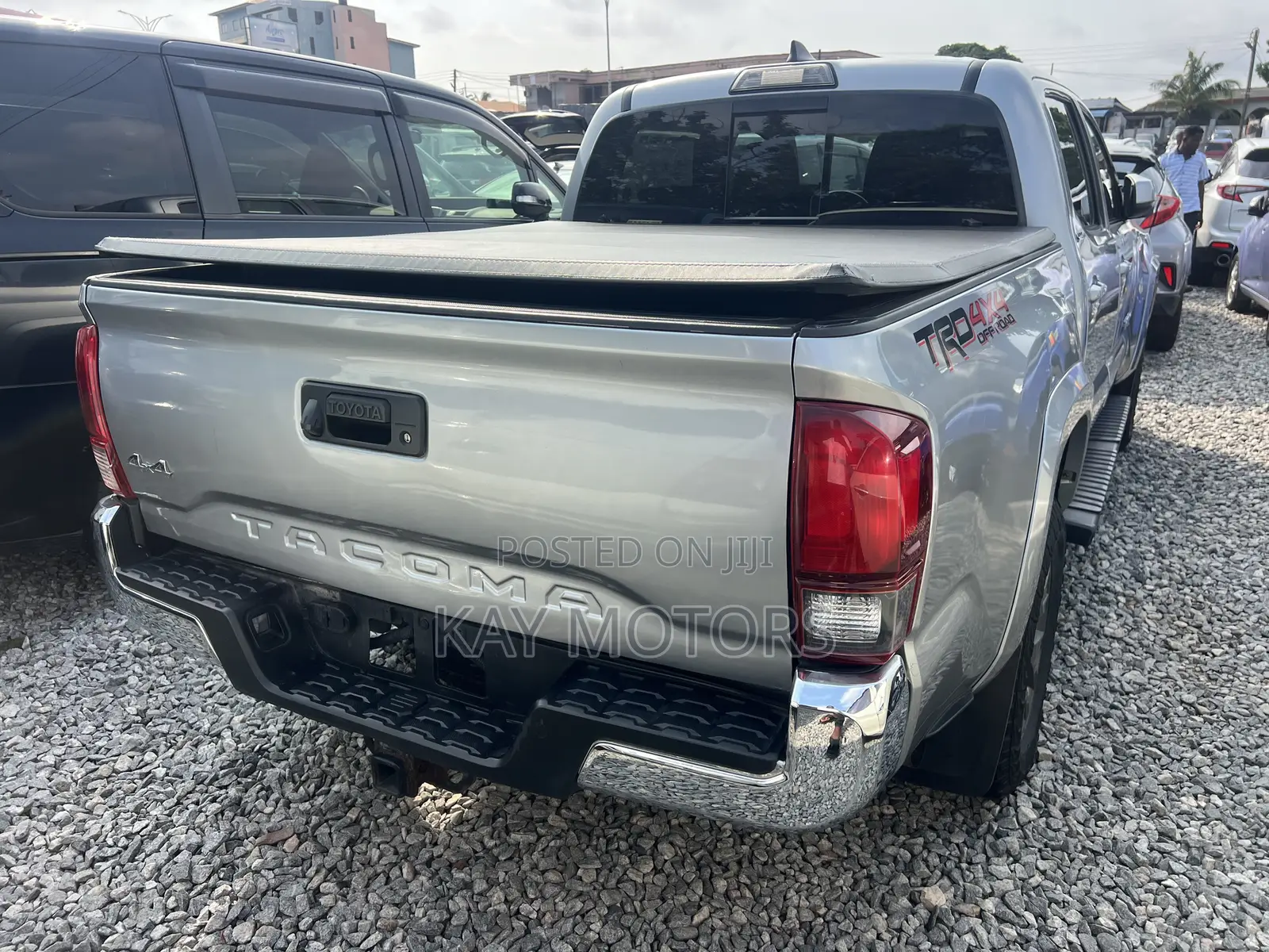 Toyota Tacoma SR5 2018 Gray