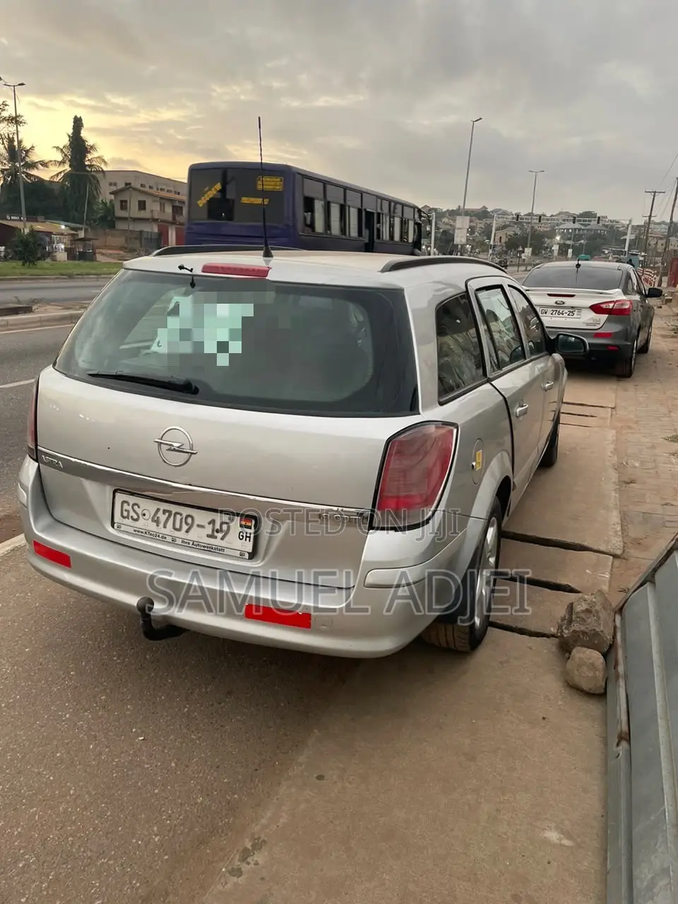 Opel Astra 2009 Silver