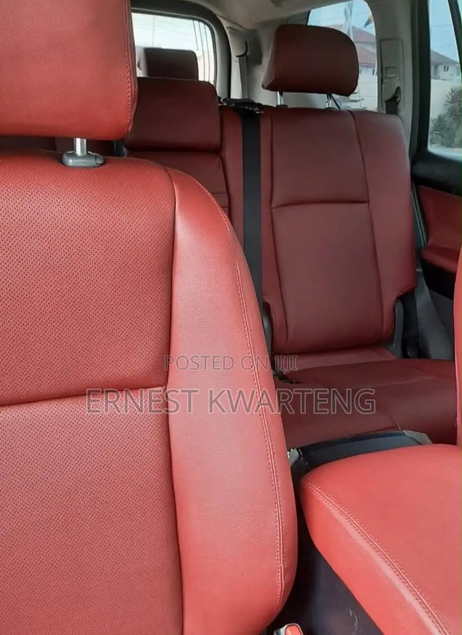 Toyota Land Cruiser Prado 2012 Black