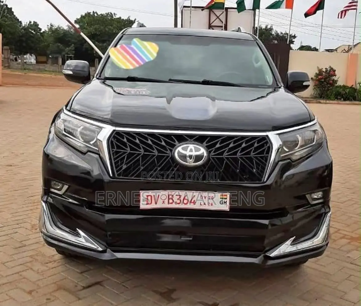 Toyota Land Cruiser Prado 2012 Black