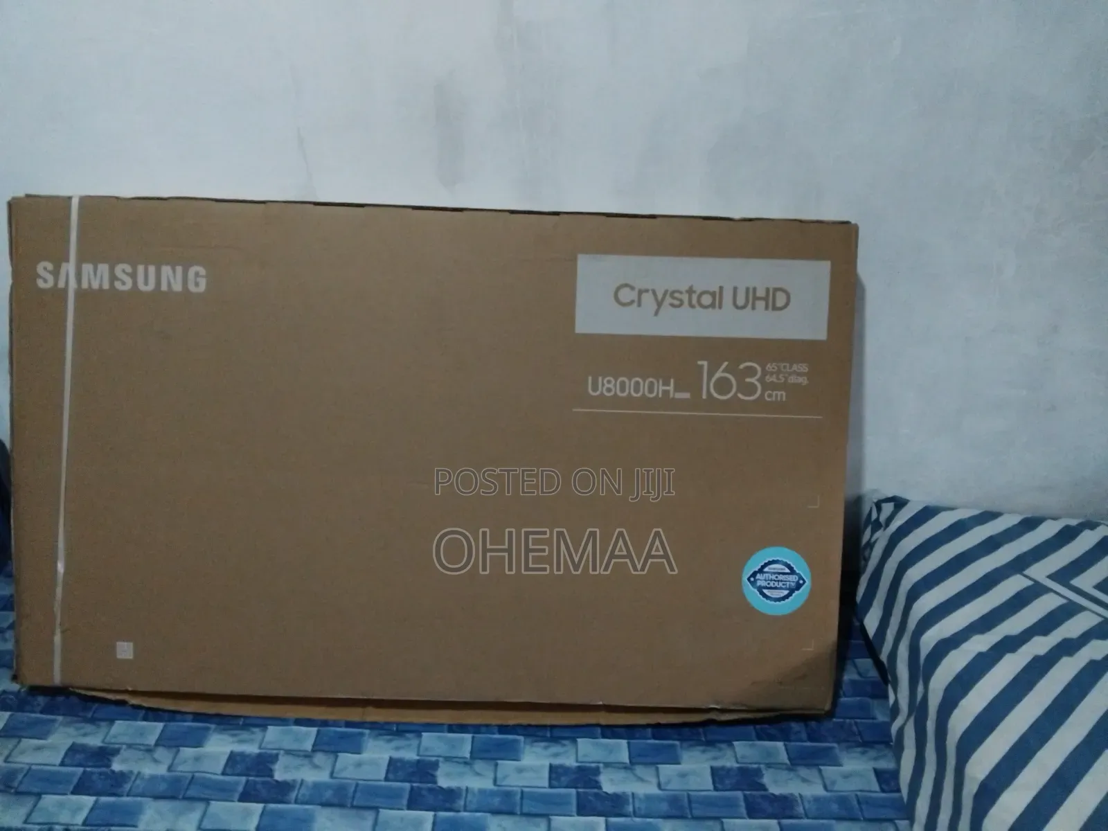 Samsung 65 Inches TV UHD Crystal. Class U8000H. Smart TV