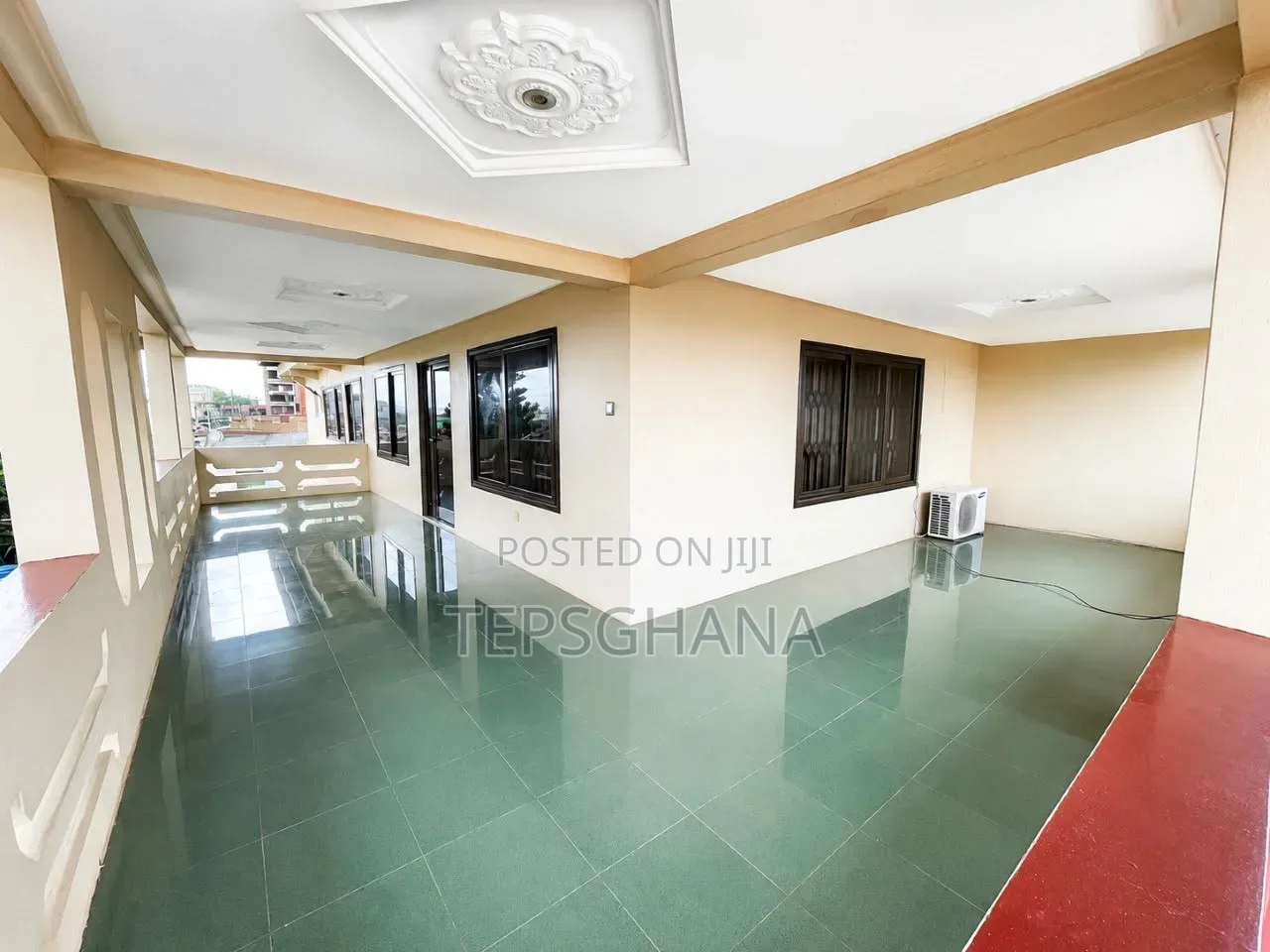 9bdrm House in Kokompe for sale