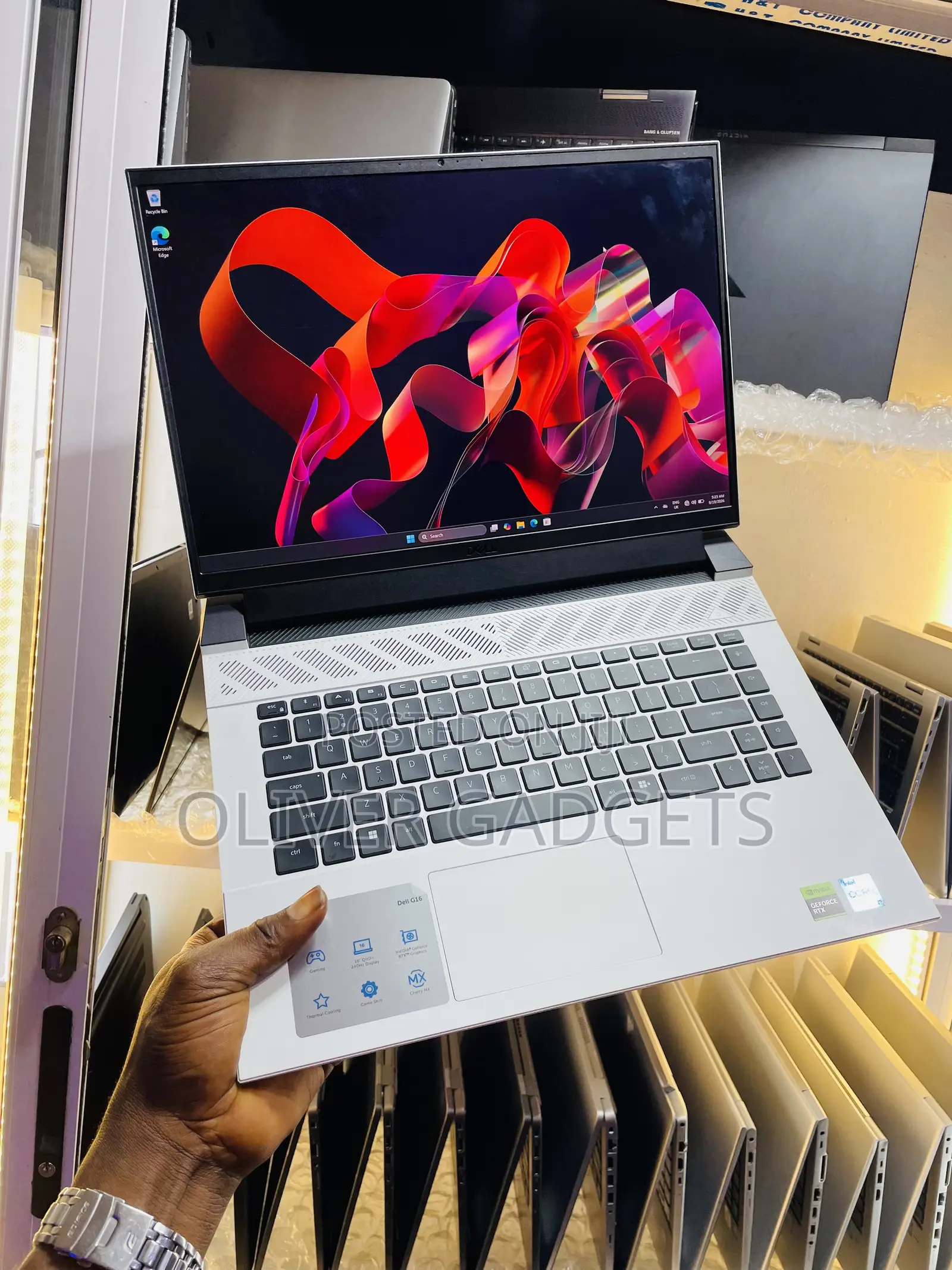 Laptop Dell G16 7630 16GB Intel Core i7 SSD 1T