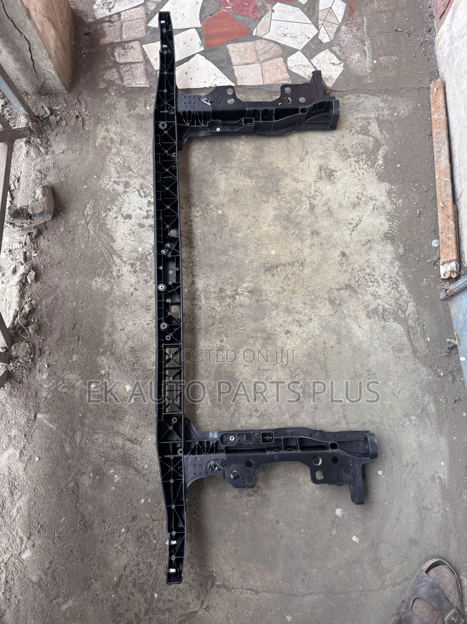 Hyundai Elantra Radiator Support 2021 2022 2023 2024