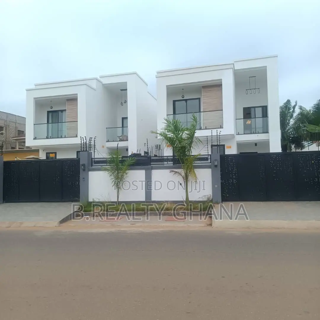 4bdrm House in Sakumono for rent