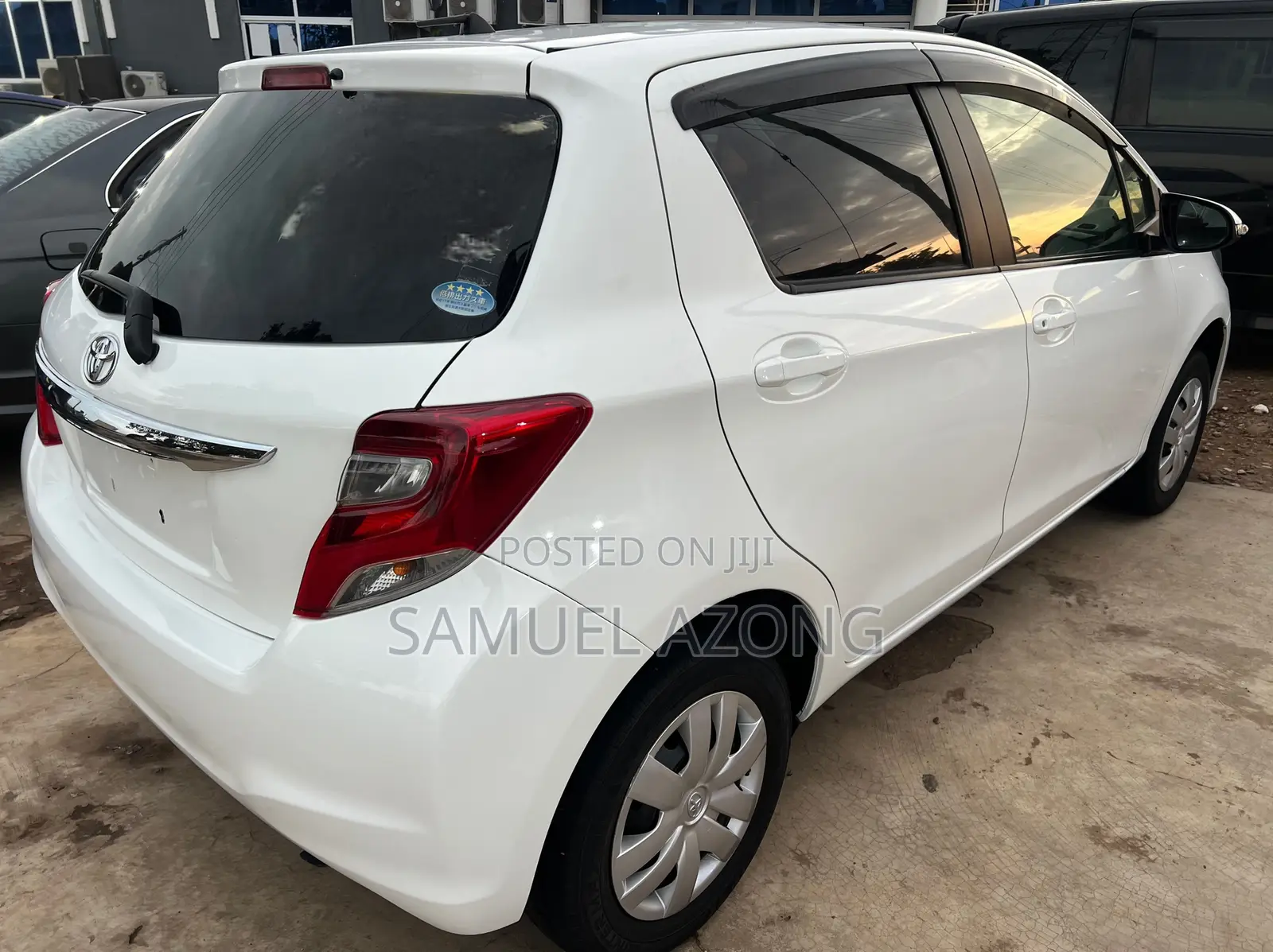 Toyota Vitz 1.3 AWD 3dr 2015 White