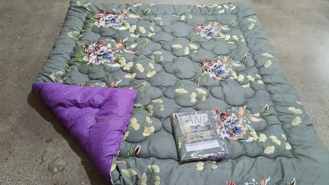 Beautiful Grey and Purple Flowered Designed Duvet