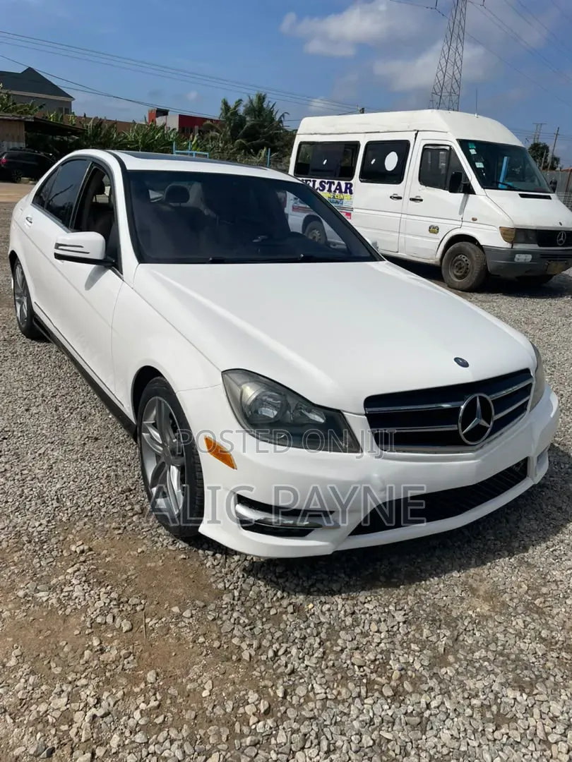 Mercedes-Benz C250 2014 White