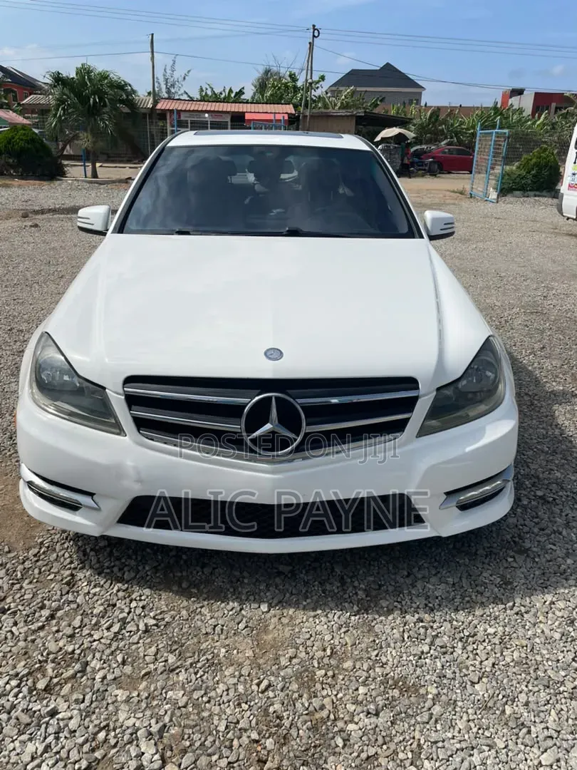 Mercedes-Benz C250 2014 White