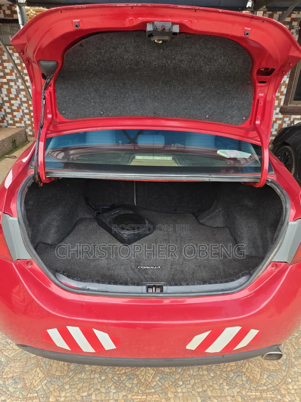 Toyota Corolla LE 4dr Sedan (1.8L 4cyl CVT) 2014 Red