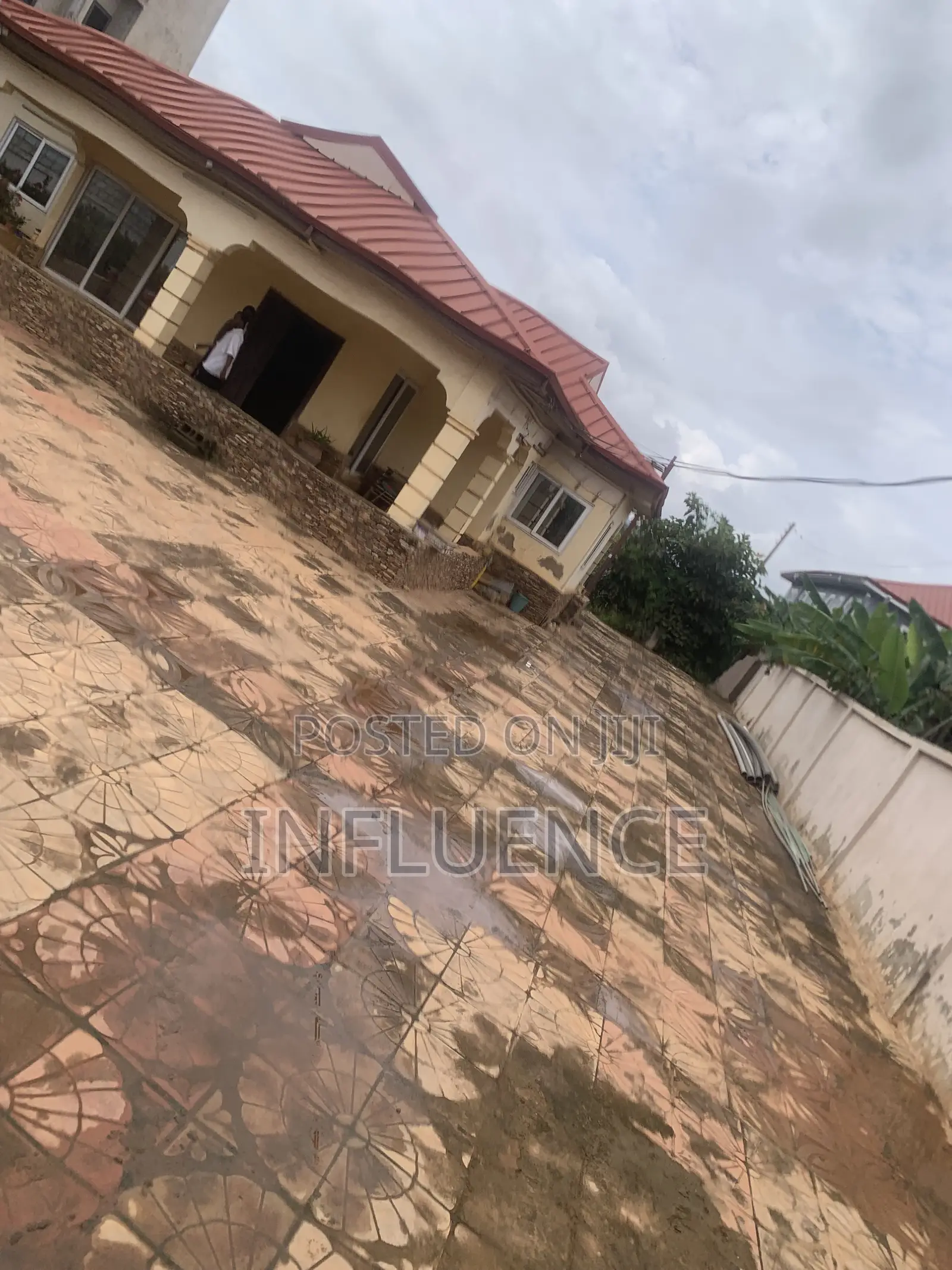3bdrm House in Oyarifa, East Legon for sale