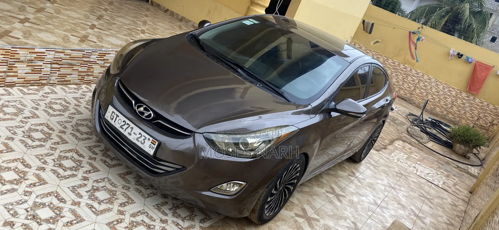 Hyundai Elantra Limited 2012 Brown