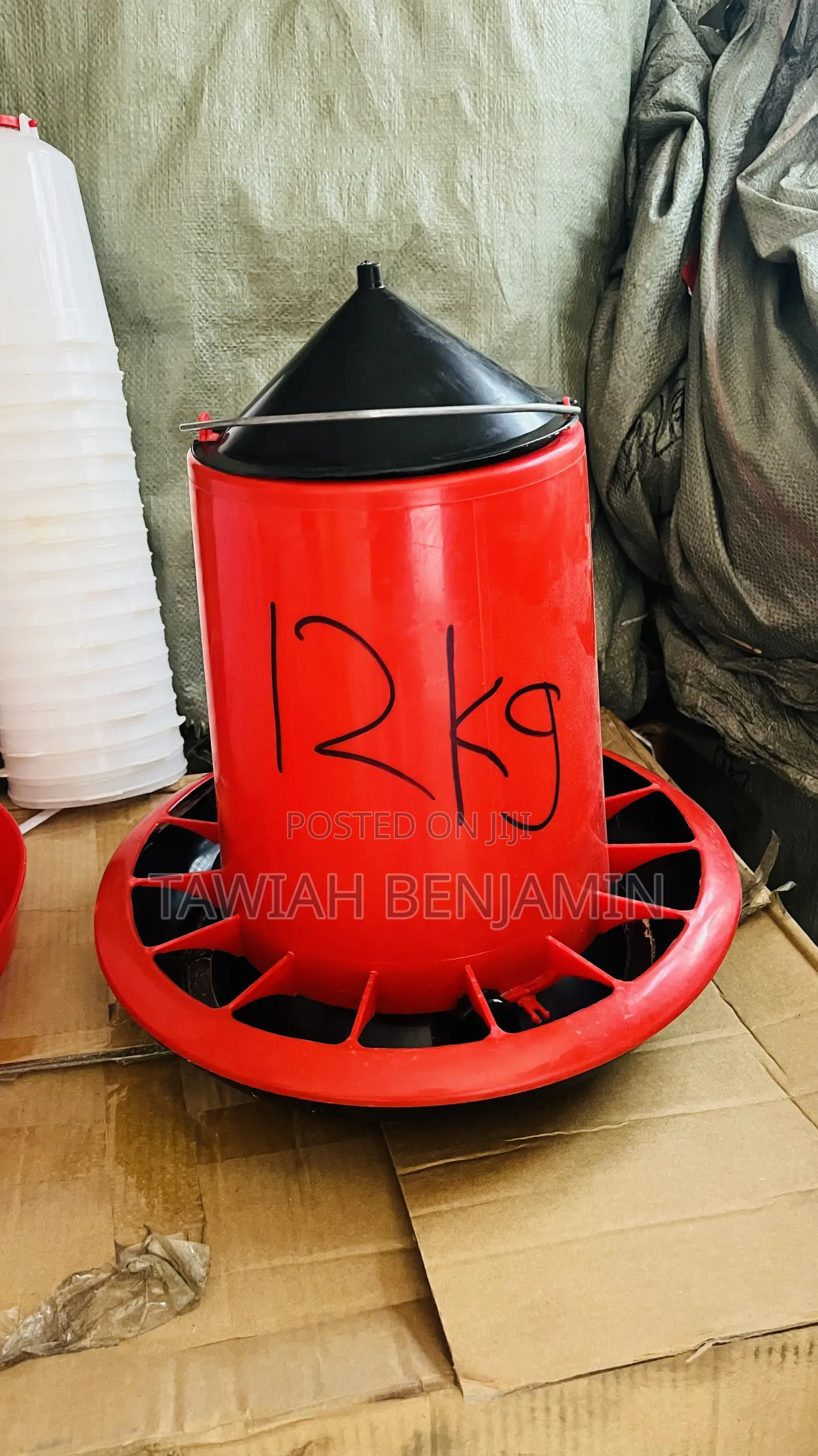 Chicken Feeder(12kg Feeder)